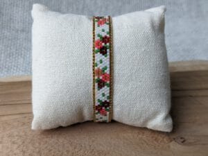 Weef armband bloem wit-rood/roze-goud